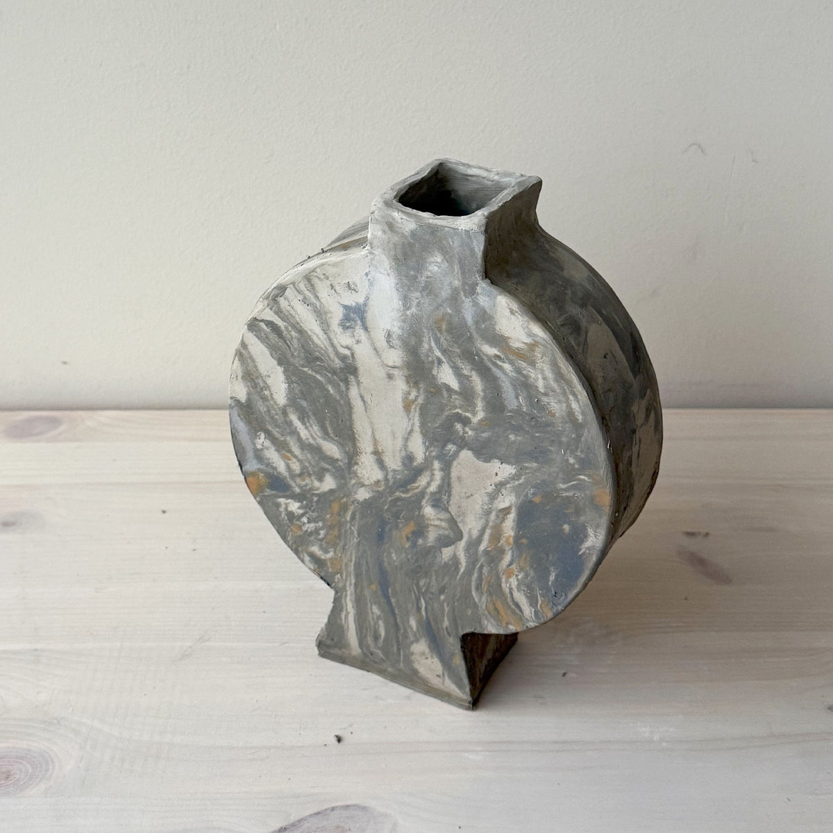 Vase-22